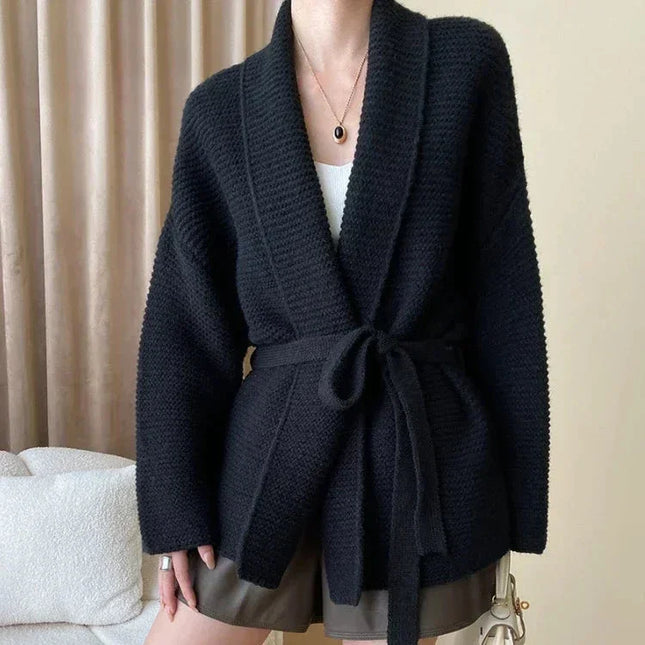 Cardigan en maille avec ceinture à nouer